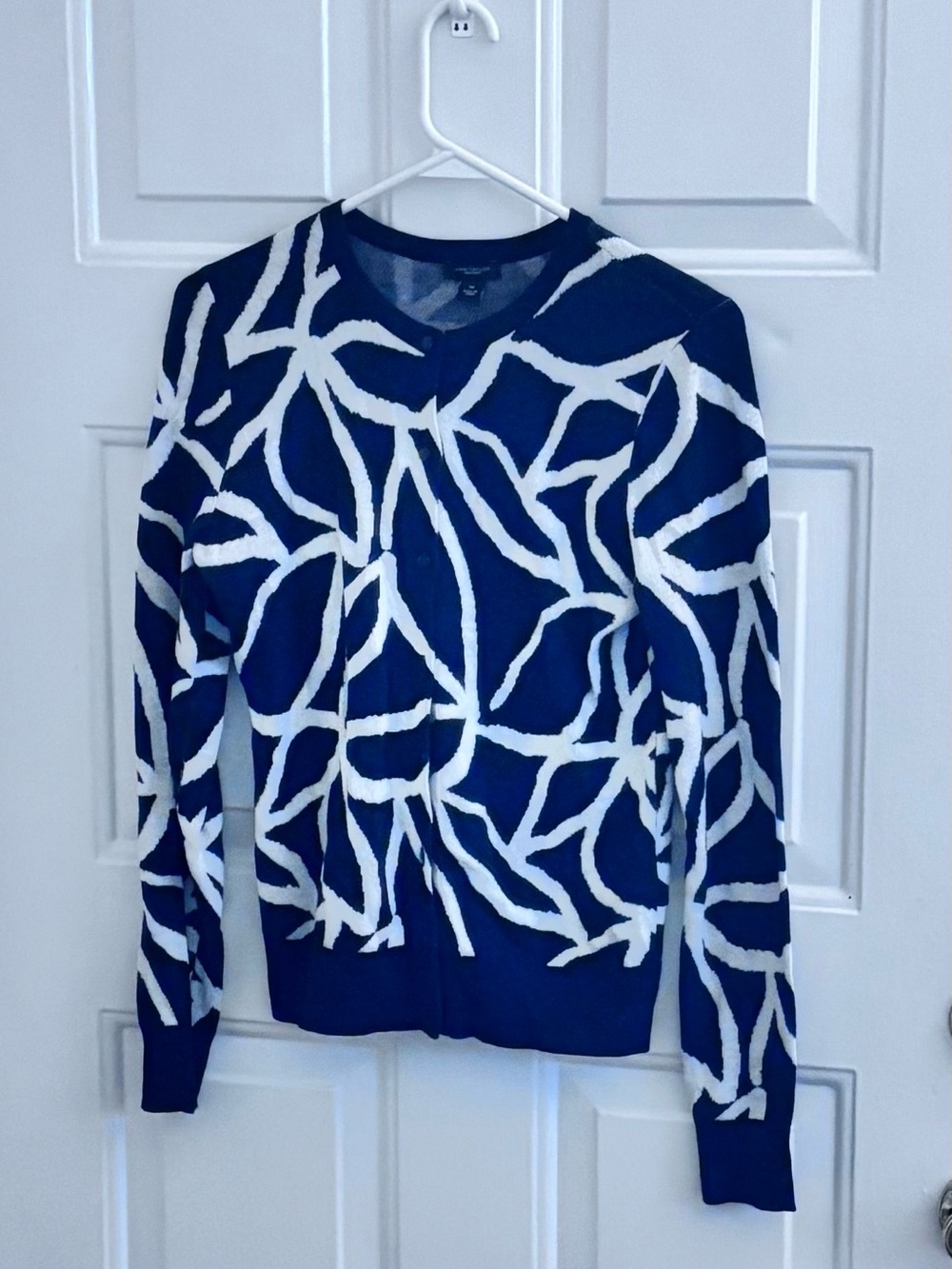 Ann Taylor Navy and White Abstract Leaf Button-front Cardigan Sweater PRICE FIRM